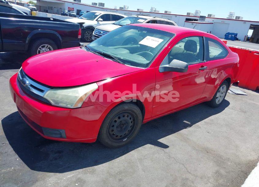 Photo 2 of 2008 Ford Focus S (VIN 1FAHP32N08W204658)