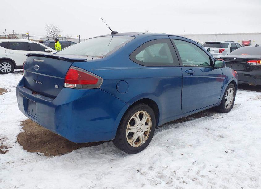 Photo 4 of 2009 Ford Focus SE (VIN 1FAHP32N09W170660)