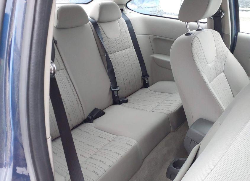 Photo 8 of 2009 Ford Focus SE (VIN 1FAHP32N09W170660)