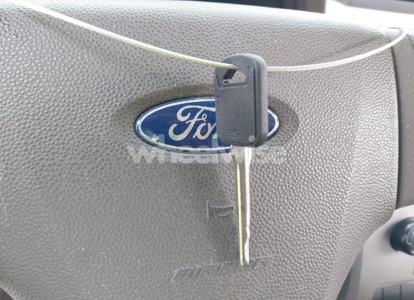 Photo 11 of 2008 Ford Focus S (VIN 1FAHP32N18W145071)