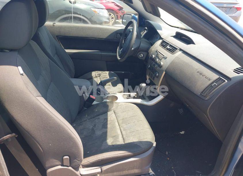 Photo 5 of 2009 Ford Focus SE (VIN 1FAHP32N59W147407)