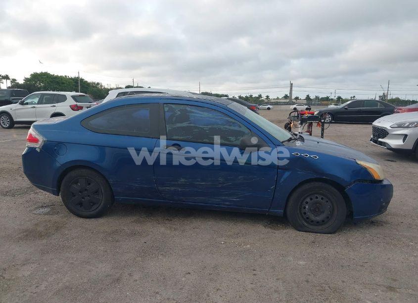 Photo 13 of 2008 Ford Focus S (VIN 1FAHP32N68W228866)