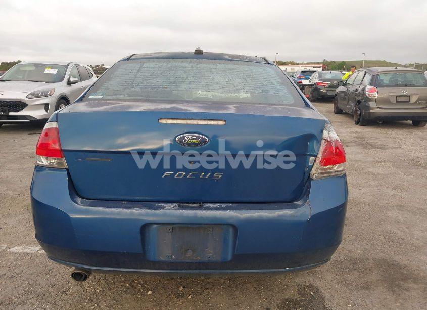 Photo 16 of 2008 Ford Focus S (VIN 1FAHP32N68W228866)