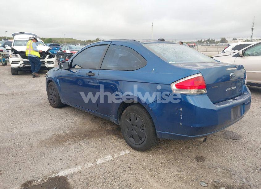 Photo 3 of 2008 Ford Focus S (VIN 1FAHP32N68W228866)