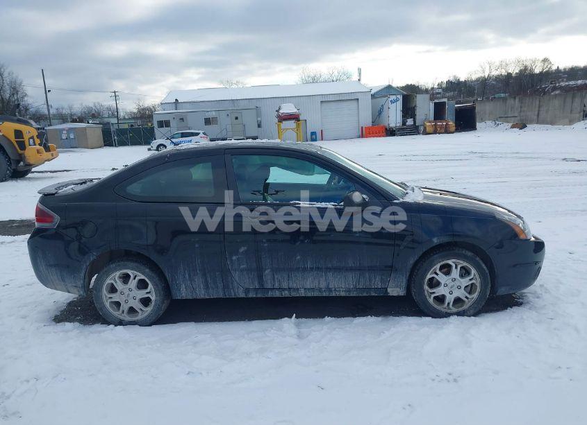 Photo 13 of 2009 Ford Focus SE (VIN 1FAHP32N79W172244)