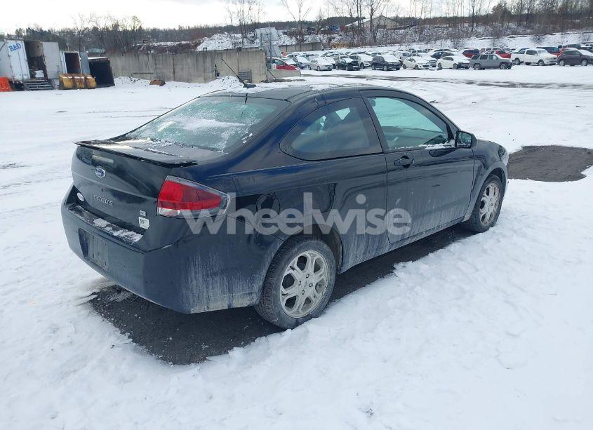 Photo 4 of 2009 Ford Focus SE (VIN 1FAHP32N79W172244)