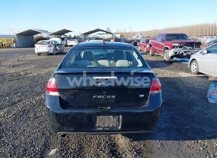 Photo 16 of 2009 Ford Focus SE (VIN 1FAHP32N89W147045)