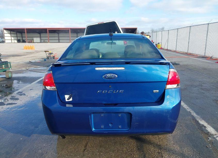 Photo 17 of 2009 Ford Focus SE (VIN 1FAHP32N89W244407)