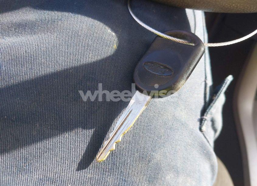 Photo 11 of 2008 Ford Focus SE/SES (VIN 1FAHP33N08W140376)