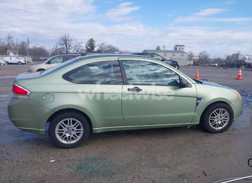 Photo 13 of 2008 Ford Focus SE/SES (VIN 1FAHP33N08W140376)