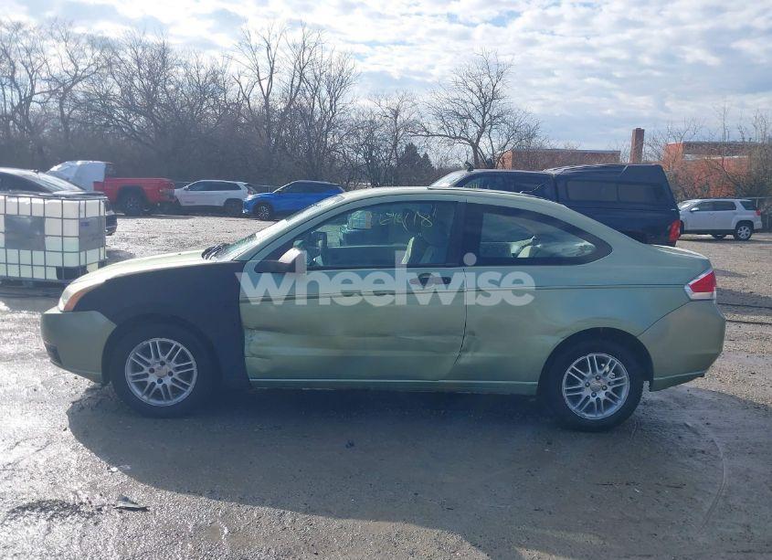 Photo 14 of 2008 Ford Focus SE/SES (VIN 1FAHP33N08W140376)