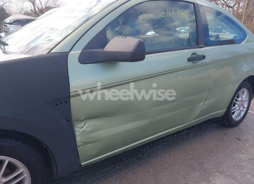 Photo 6 of 2008 Ford Focus SE/SES (VIN 1FAHP33N08W140376)