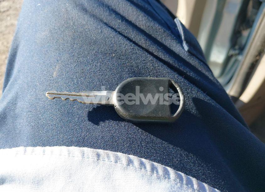 Photo 11 of 2008 Ford Focus SE (VIN 1FAHP33N18W129323)