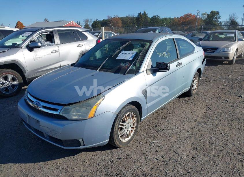 Photo 2 of 2008 Ford Focus SE (VIN 1FAHP33N18W129323)