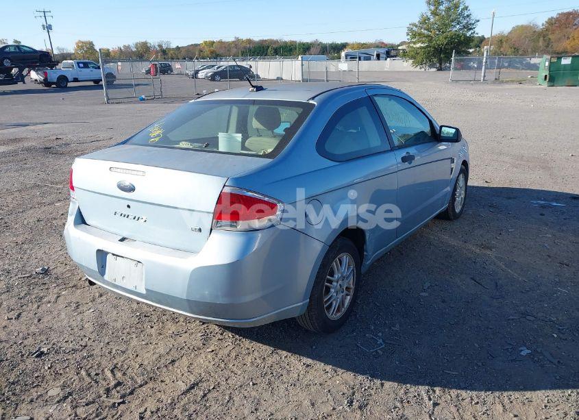 Photo 4 of 2008 Ford Focus SE (VIN 1FAHP33N18W129323)