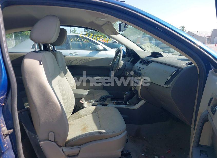 Photo 5 of 2008 Ford Focus SE/SES (VIN 1FAHP33N18W153590)