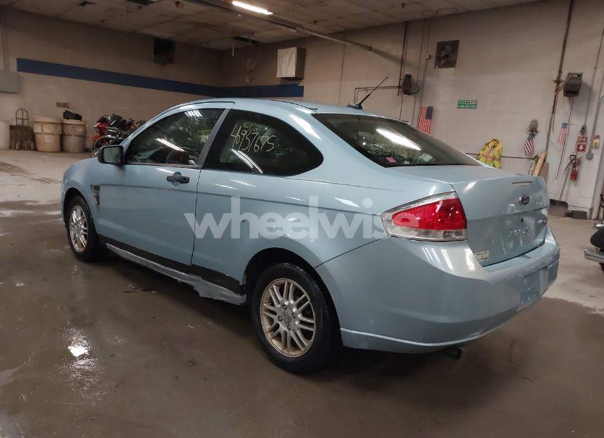 Photo 3 of 2008 Ford Focus SE/SES (VIN 1FAHP33N38W264433)