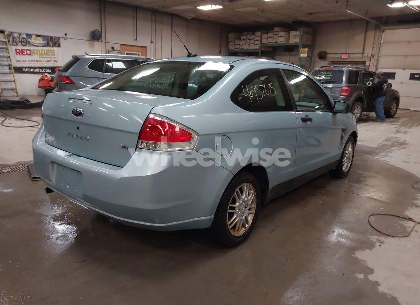 Photo 4 of 2008 Ford Focus SE/SES (VIN 1FAHP33N38W264433)