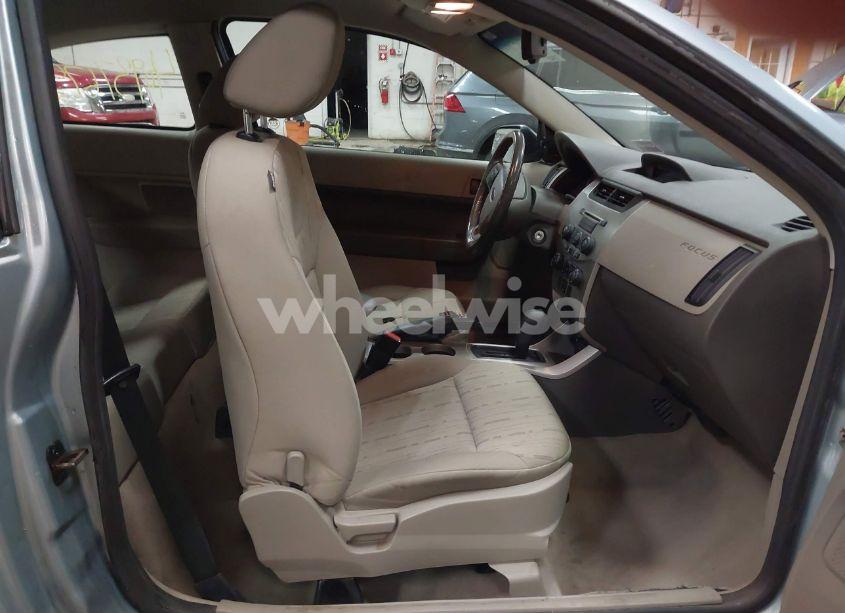 Photo 5 of 2008 Ford Focus SE/SES (VIN 1FAHP33N38W264433)