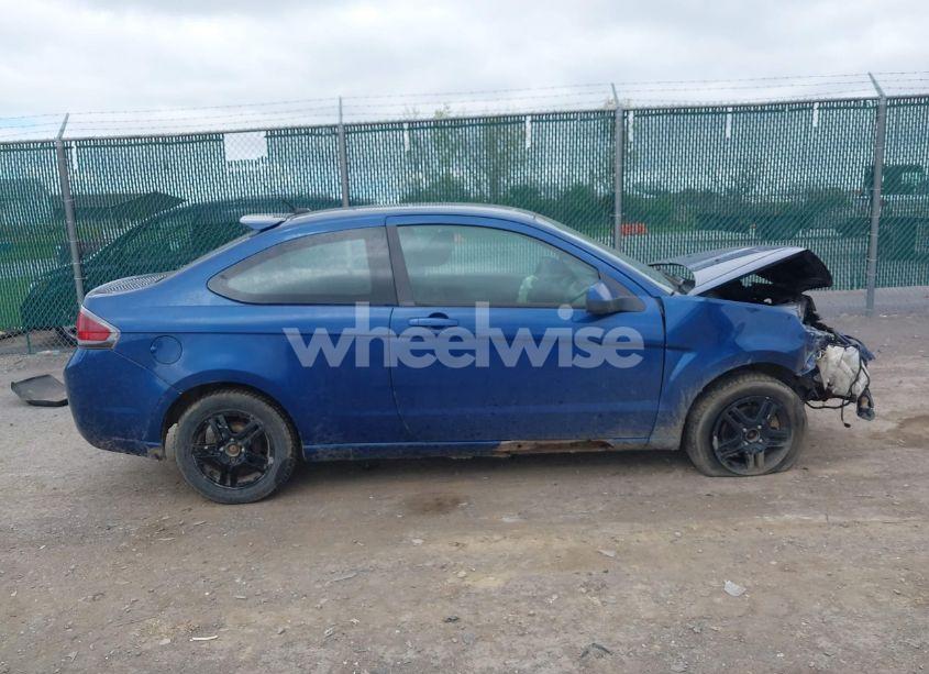 Photo 13 of 2009 Ford Focus SES (VIN 1FAHP33N39W244510)