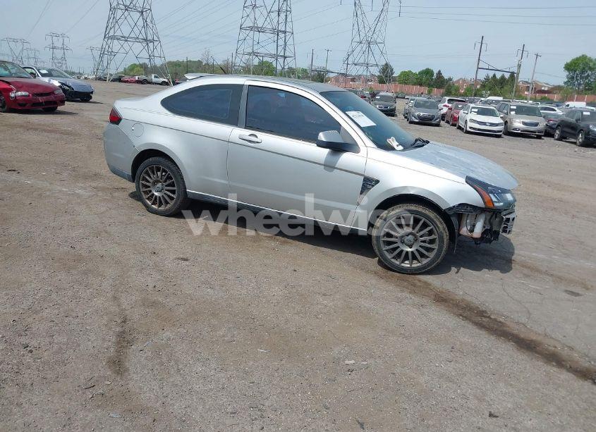 2009 Ford Focus SES (VIN 1FAHP33N39W248315) main photo