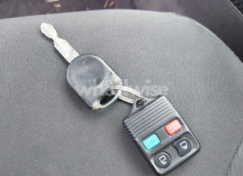 Photo 11 of 2009 Ford Focus SES (VIN 1FAHP33N39W248315)