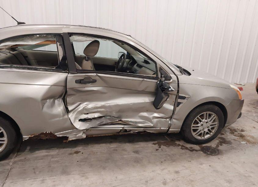 Photo 6 of 2008 Ford Focus SE/SES (VIN 1FAHP33N48W163028)