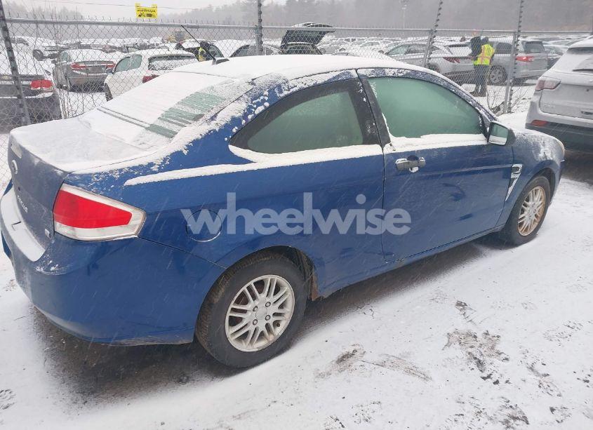 Photo 4 of 2008 Ford Focus SE (VIN 1FAHP33N48W195154)