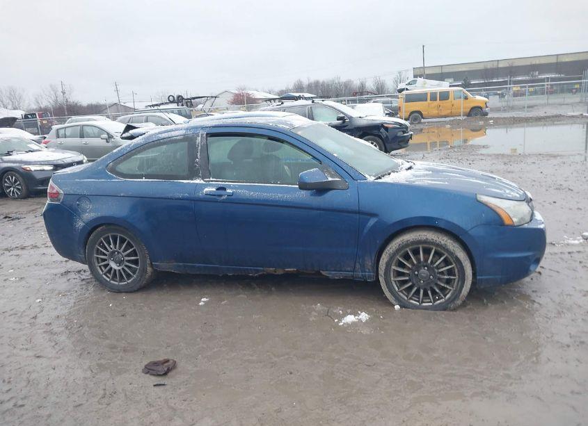 Photo 13 of 2009 Ford Focus SES (VIN 1FAHP33N59W115197)