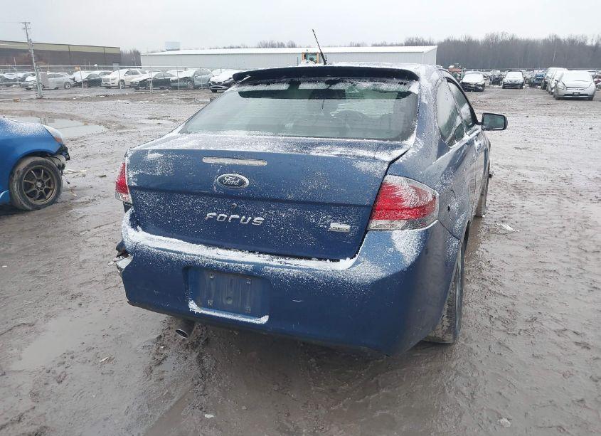 Photo 4 of 2009 Ford Focus SES (VIN 1FAHP33N59W115197)