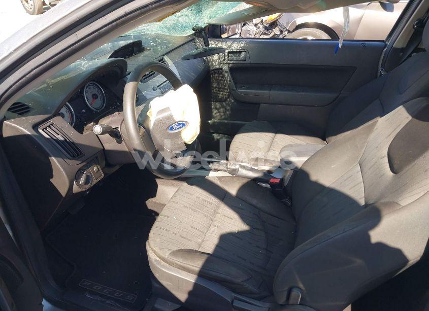 Photo 5 of 2008 Ford Focus SE/SES (VIN 1FAHP33N88W203367)