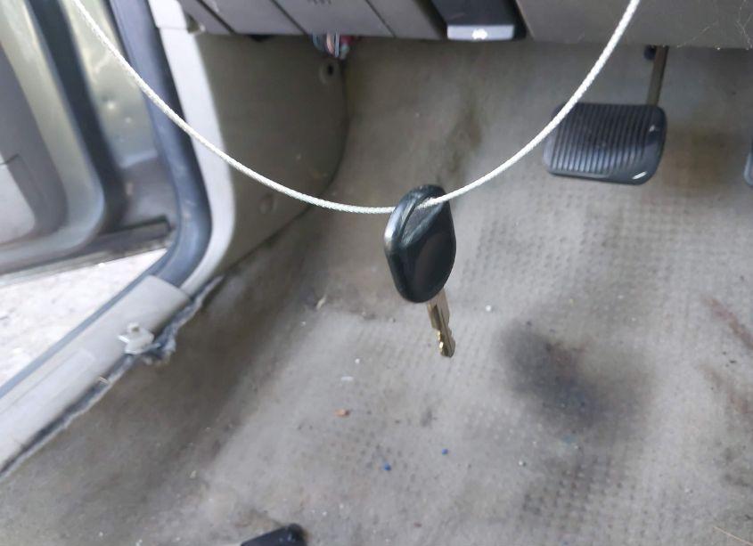 Photo 11 of 2008 Ford Focus SE/SES (VIN 1FAHP33N88W257932)