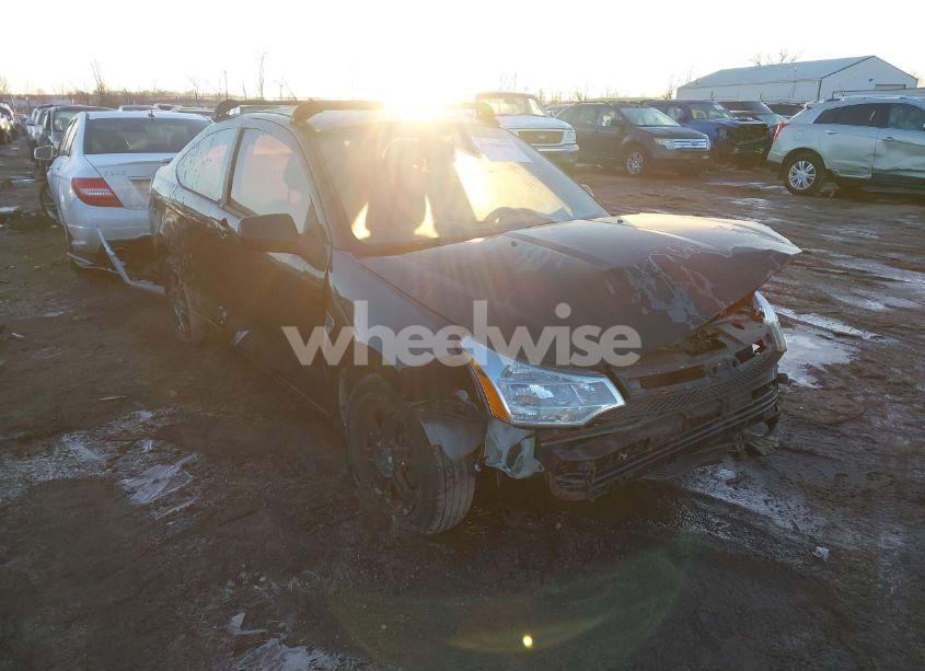 2008 Ford Focus SE/SES (VIN 1FAHP33N98W149982) main photo