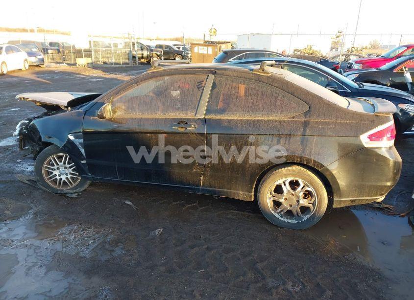 Photo 14 of 2008 Ford Focus SE/SES (VIN 1FAHP33N98W149982)