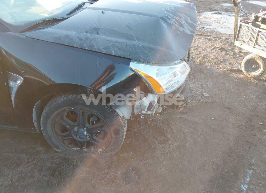 Photo 18 of 2008 Ford Focus SE/SES (VIN 1FAHP33N98W149982)