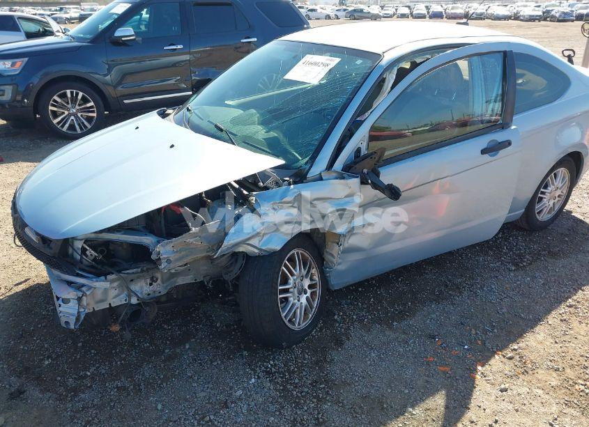 Photo 6 of 2008 Ford Focus SE/SES (VIN 1FAHP33NX8W163499)