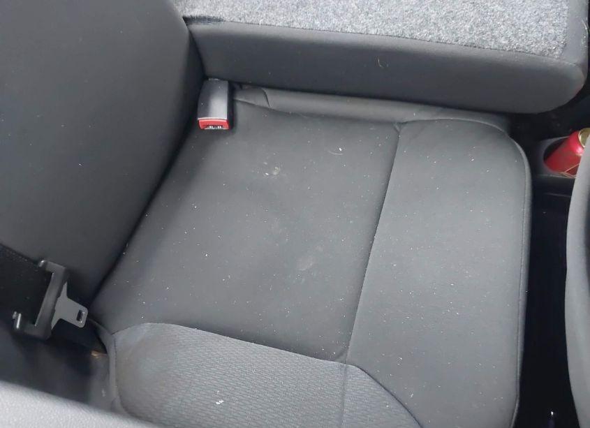 Photo 8 of 2008 Ford Focus SE/SES (VIN 1FAHP33NX8W177497)