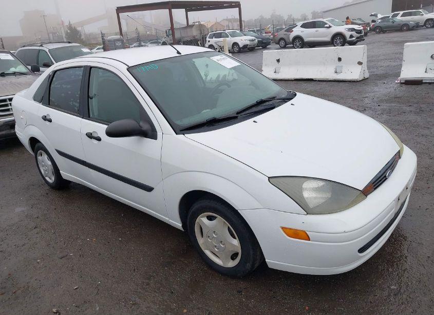 2003 Ford Focus LX (VIN 1FAHP33P03W110532) main photo
