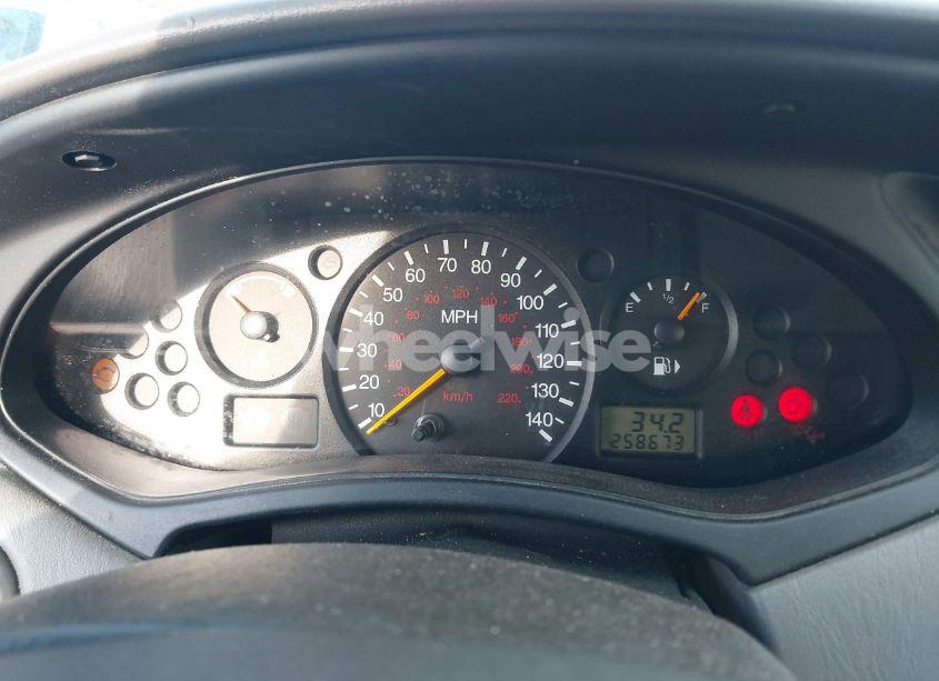 Photo 7 of 2003 Ford Focus SE (VIN 1FAHP34313W213941)