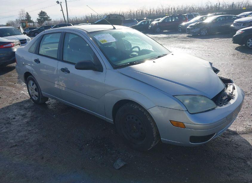2006 Ford Focus ZX4 (VIN 1FAHP34N06W196605) main photo