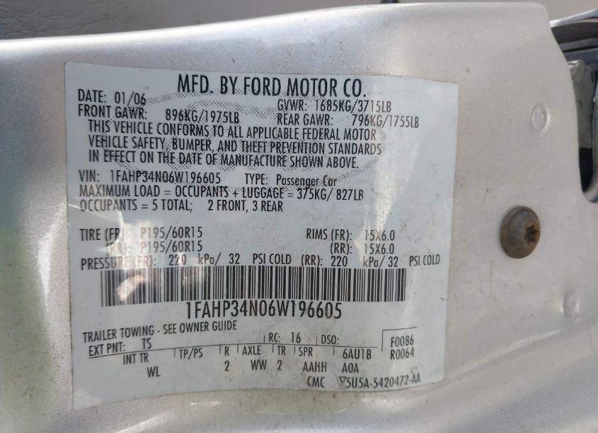 Photo 9 of 2006 Ford Focus ZX4 (VIN 1FAHP34N06W196605)