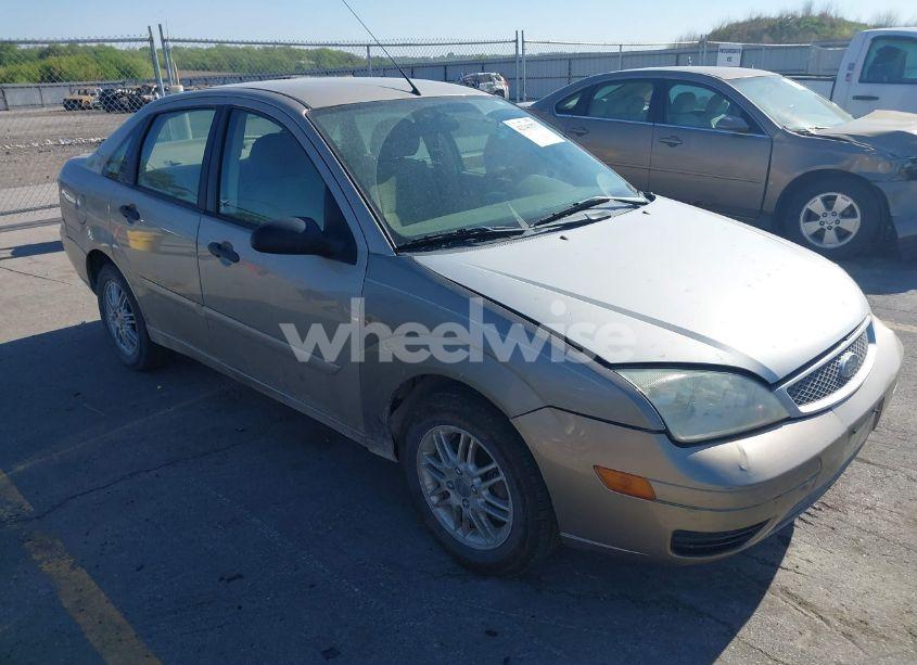 2006 Ford Focus ZX4 (VIN 1FAHP34N06W228663) main photo