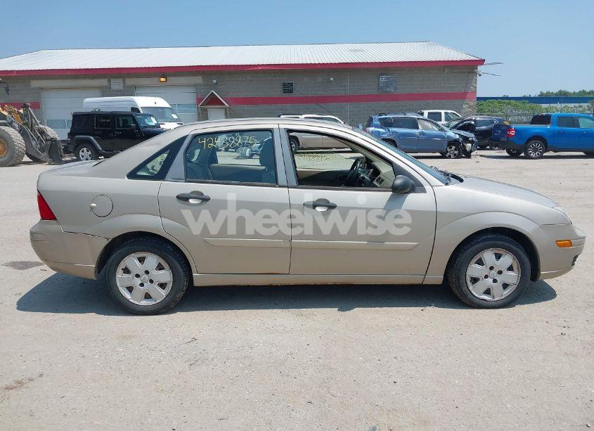 Photo 14 of 2007 Ford Focus S/SE/SES (VIN 1FAHP34N07W351509)