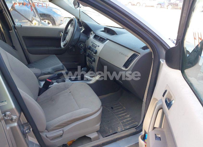 Photo 5 of 2008 Ford Focus S (VIN 1FAHP34N08W141798)