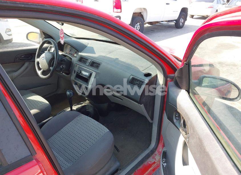 Photo 5 of 2006 Ford Focus ZX4 (VIN 1FAHP34N16W213668)