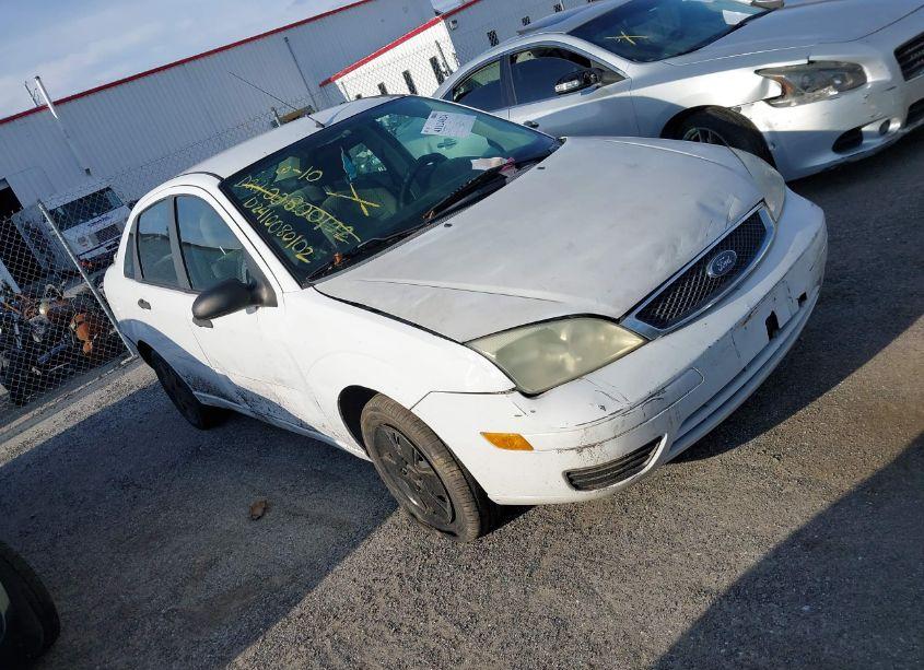 2007 Ford Focus S/SE/SES (VIN 1FAHP34N17W121395) main photo