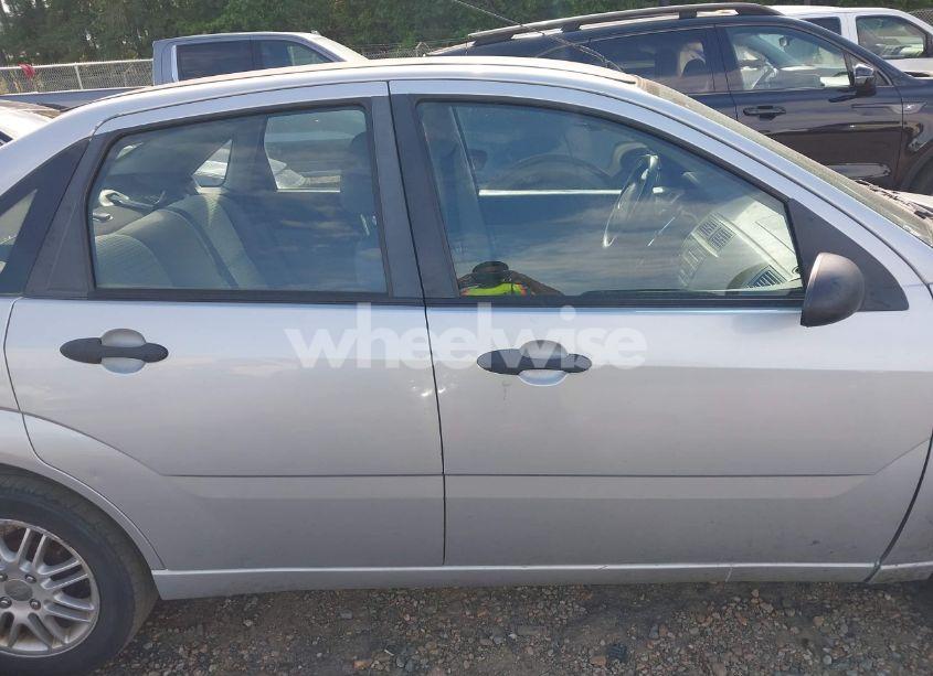Photo 14 of 2007 Ford Focus S/SE/SES (VIN 1FAHP34N17W186926)