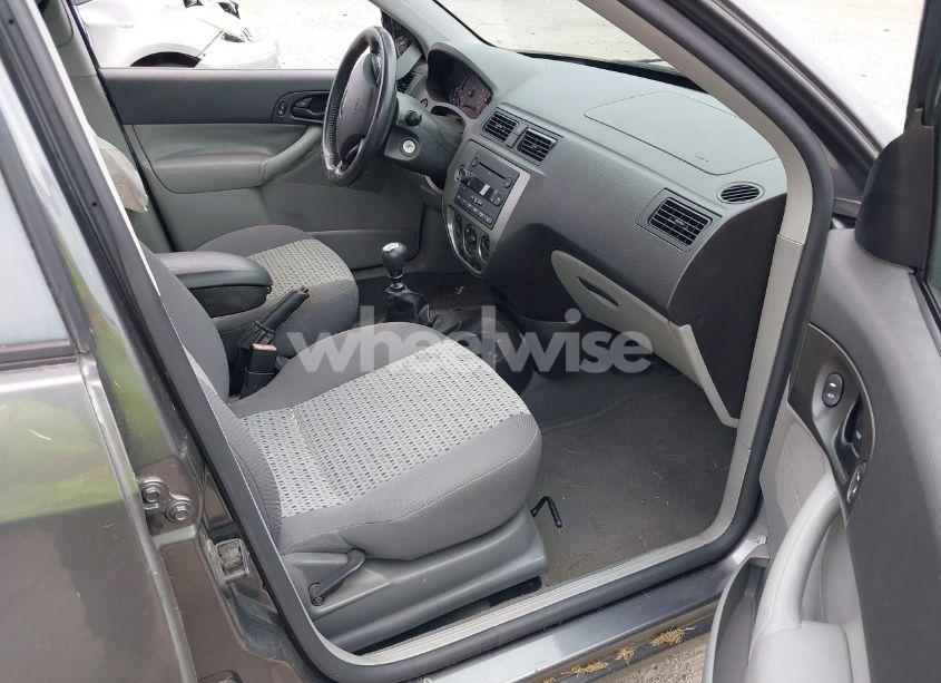 Photo 5 of 2007 Ford Focus ZX4/S/SE/SES (VIN 1FAHP34N17W309236)