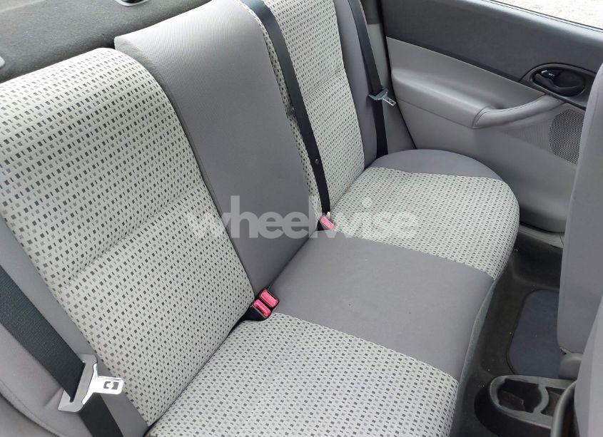 Photo 8 of 2007 Ford Focus S/SE/SES (VIN 1FAHP34N27W241819)