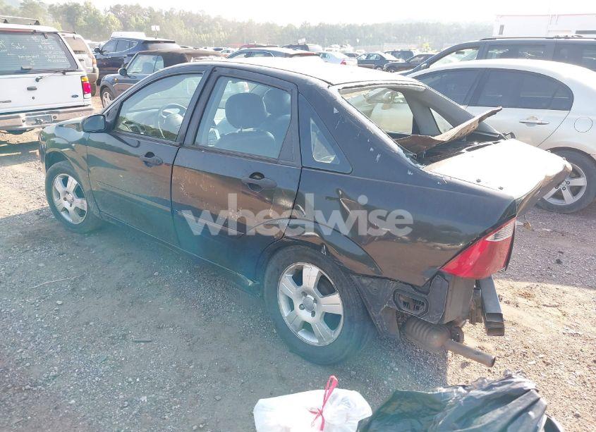 Photo 3 of 2007 Ford Focus S/SE/SES (VIN 1FAHP34N27W303445)